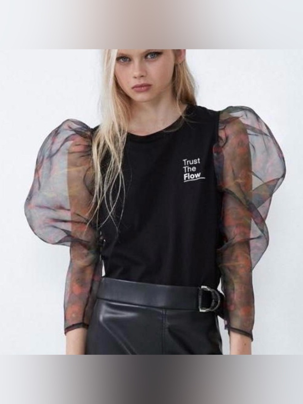 Zara Puff sleeve Trust The Flow top size S